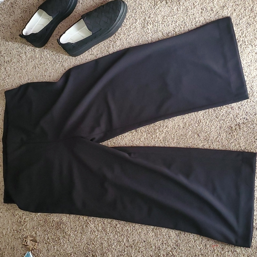 Loft capris